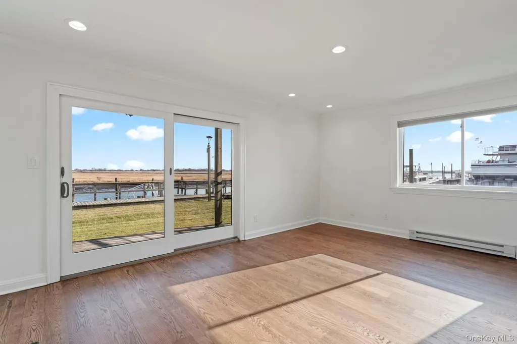 1 Anchorage Freeport NY 11520