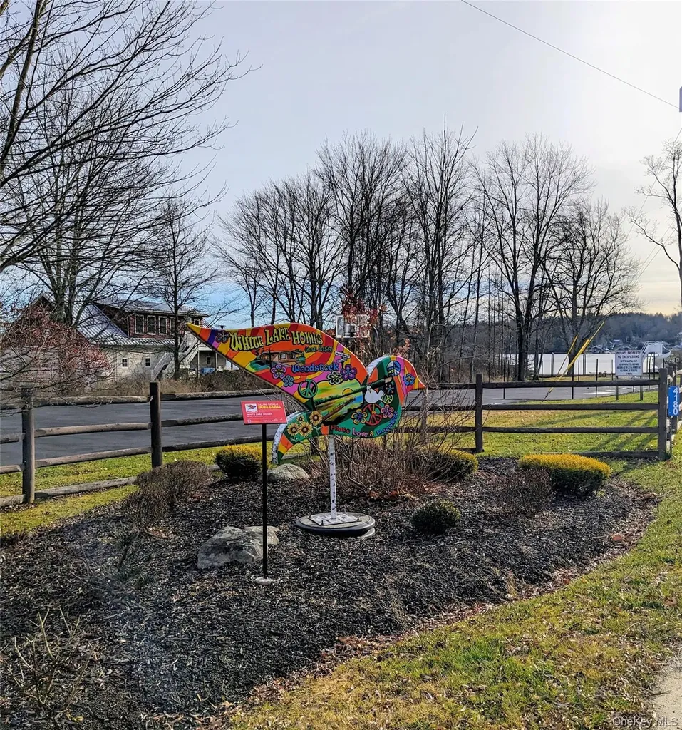 4030 W Shore Drive Kauneonga Lake NY 12749