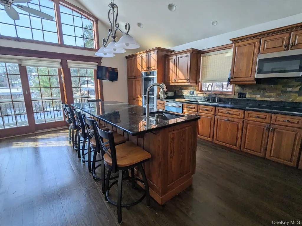 4030 W Shore Drive Kauneonga Lake NY 12749