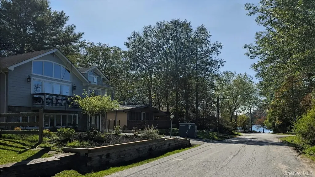 4030 W Shore Drive Kauneonga Lake NY 12749