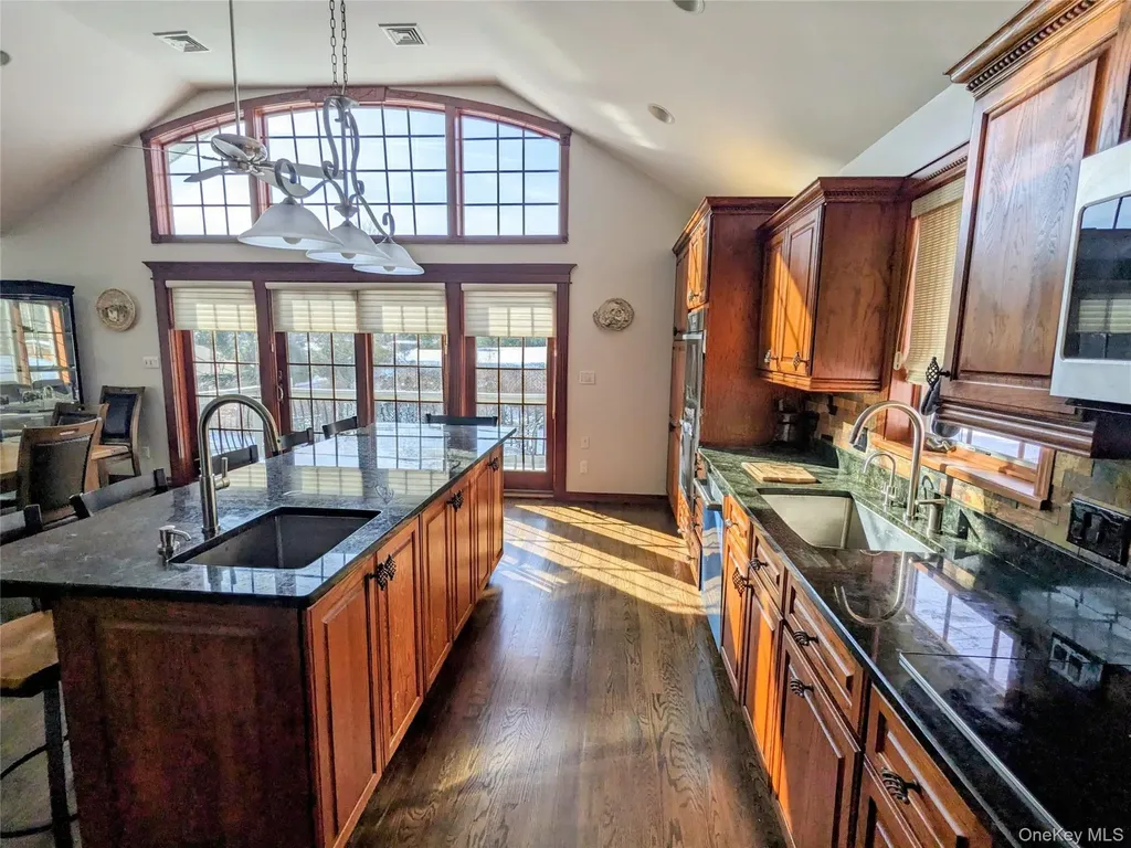 4030 W Shore Drive Kauneonga Lake NY 12749