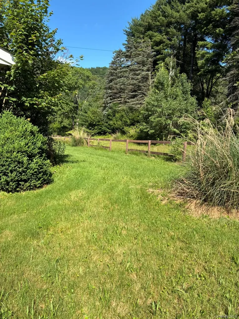 1140 Harvard Road East Branch NY 13756