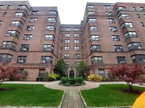 101 Ellwood Avenue Mount Vernon NY 10552