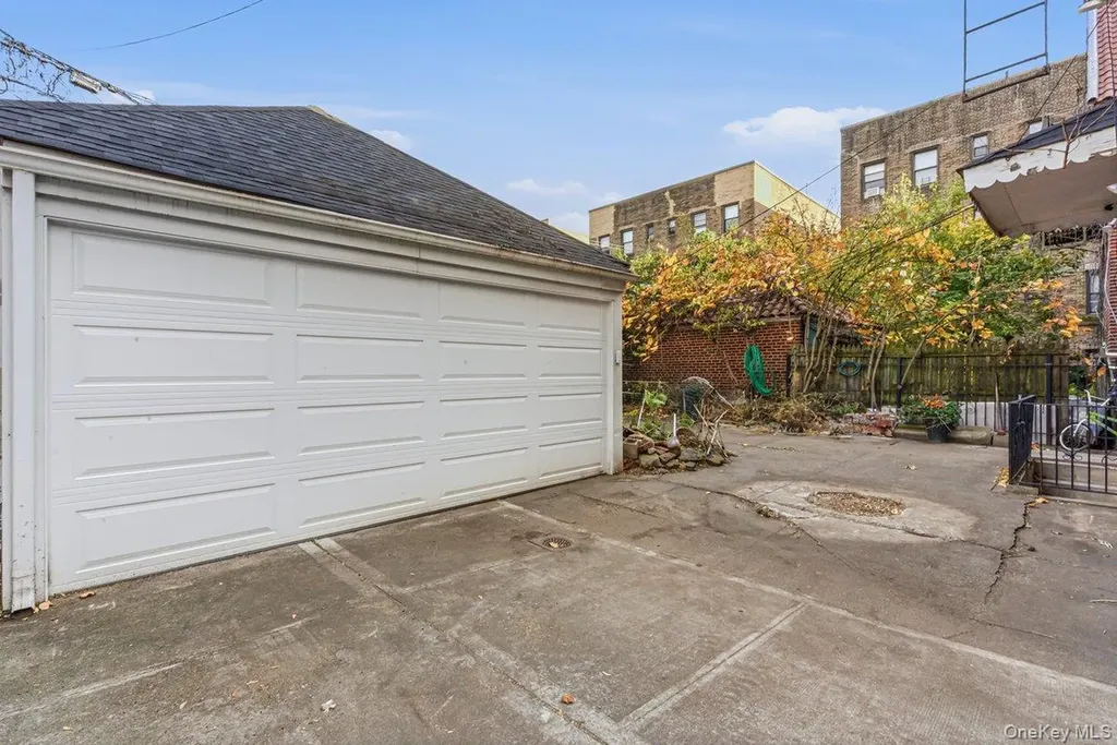 33-43 83rd Street Jackson Heights NY 11372