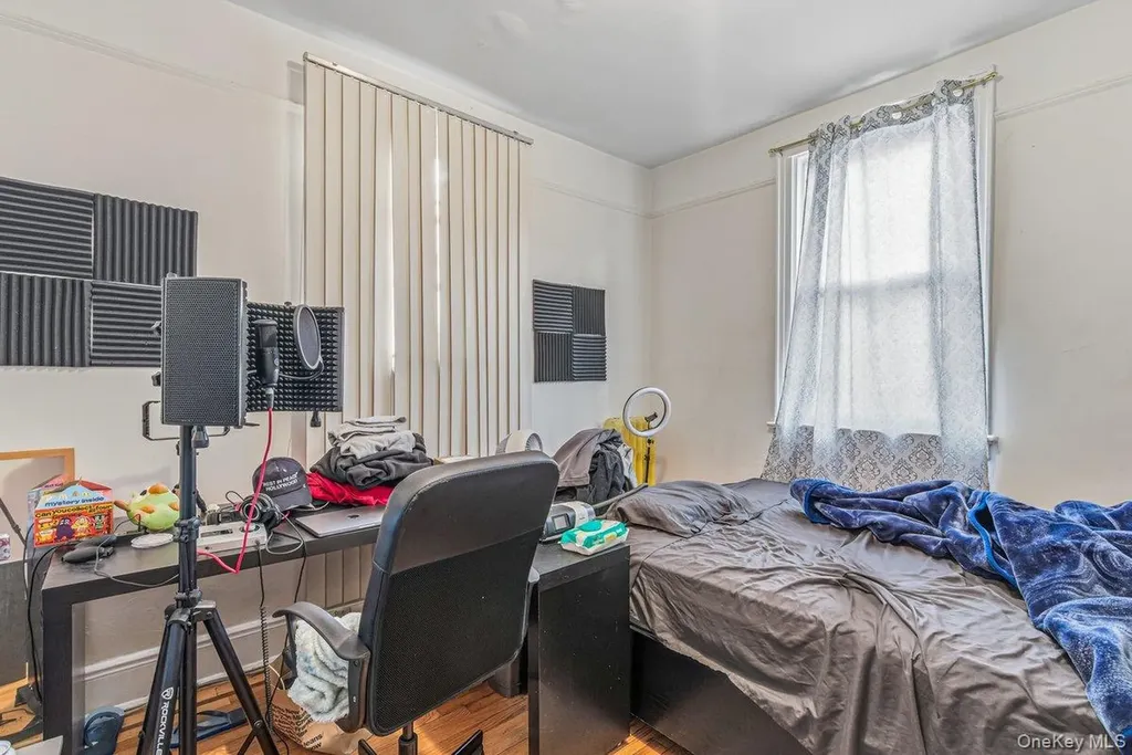 33-43 83rd Street Jackson Heights NY 11372