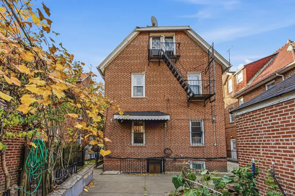 33-43 83rd Street Jackson Heights NY 11372