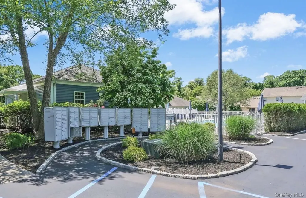 70 Strawberry Commons Riverhead NY 11901