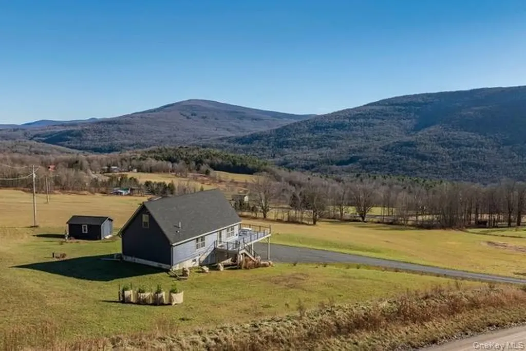 130 Hanley Road Fleischmanns NY 12430
