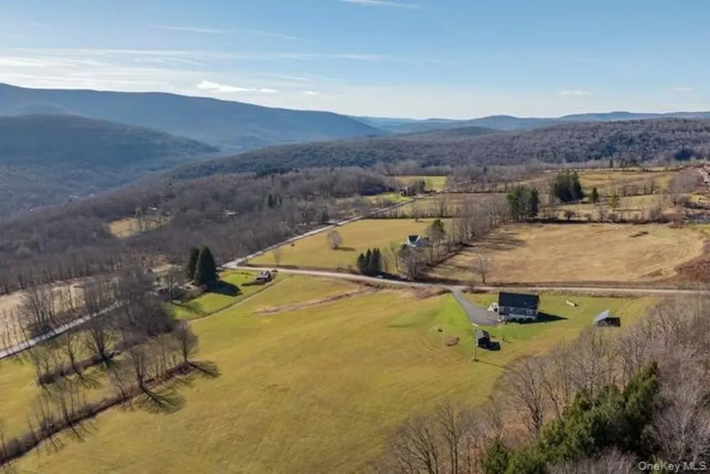 130 Hanley Road Fleischmanns NY 12430