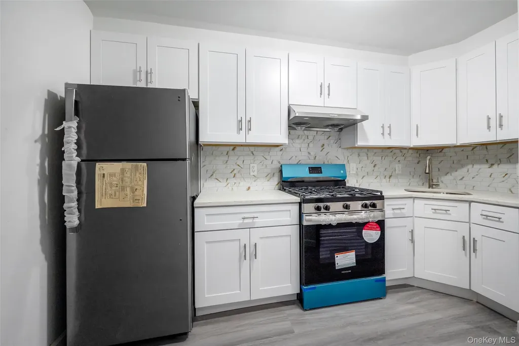 66-17 Clinton Avenue Maspeth NY 11378