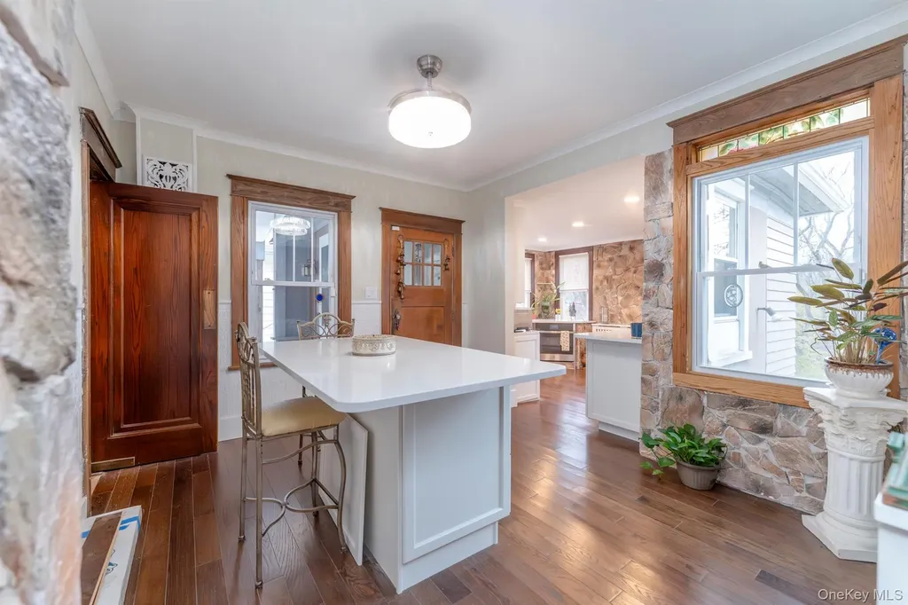 306-308 Broadway Port Ewen NY 12466