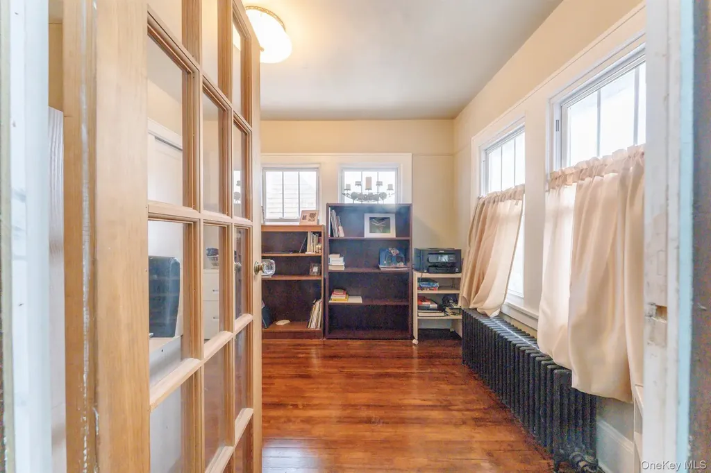 306-308 Broadway Port Ewen NY 12466