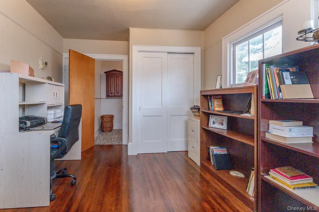 306-308 Broadway Port Ewen NY 12466