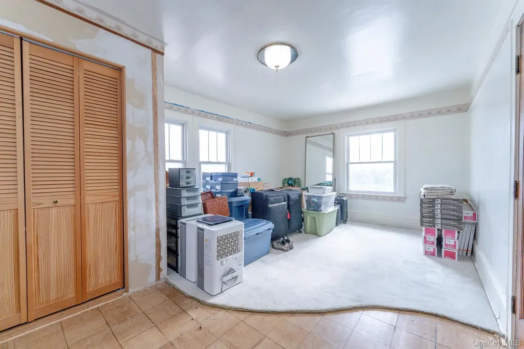 306-308 Broadway Port Ewen NY 12466