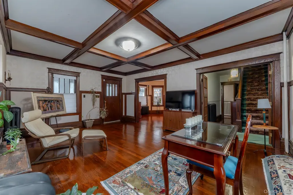306-308 Broadway Port Ewen NY 12466