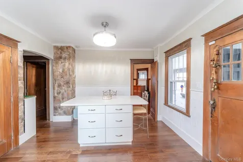 306-308 Broadway Port Ewen NY 12466