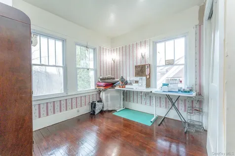 306-308 Broadway Port Ewen NY 12466