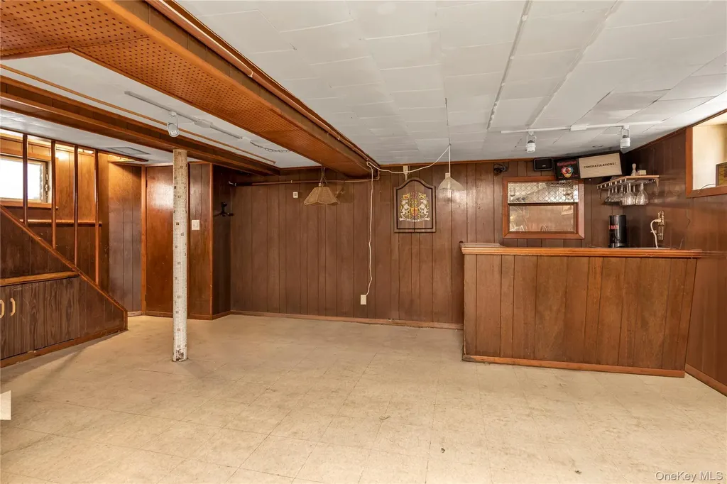 164-12 76th Avenue Fresh Meadows NY 11366