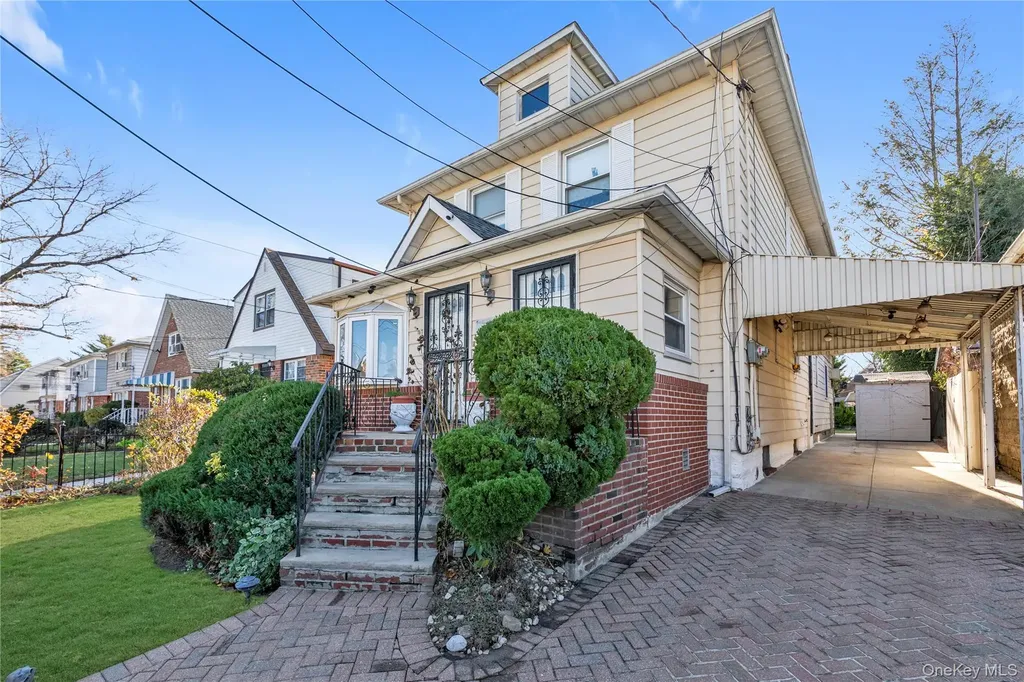 164-12 76th Avenue Fresh Meadows NY 11366