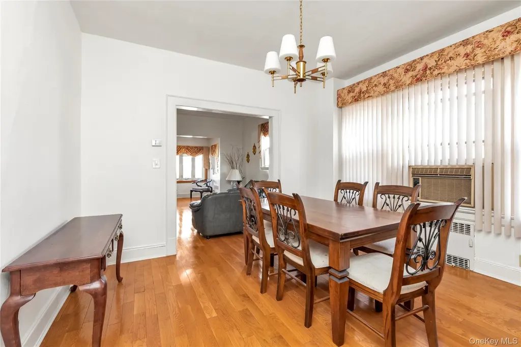 164-12 76th Avenue Fresh Meadows NY 11366