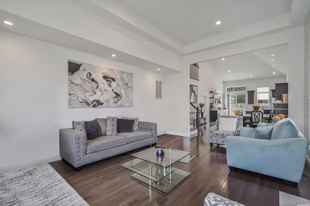 366 Wavell Avenue Yaphank NY 11980