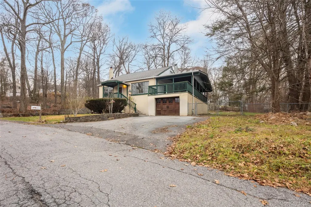 7 Venice Road Patterson NY 12563