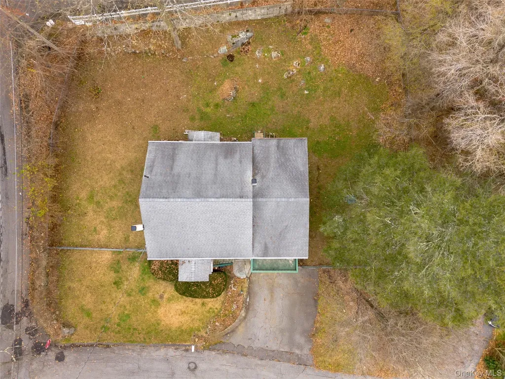 7 Venice Road Patterson NY 12563