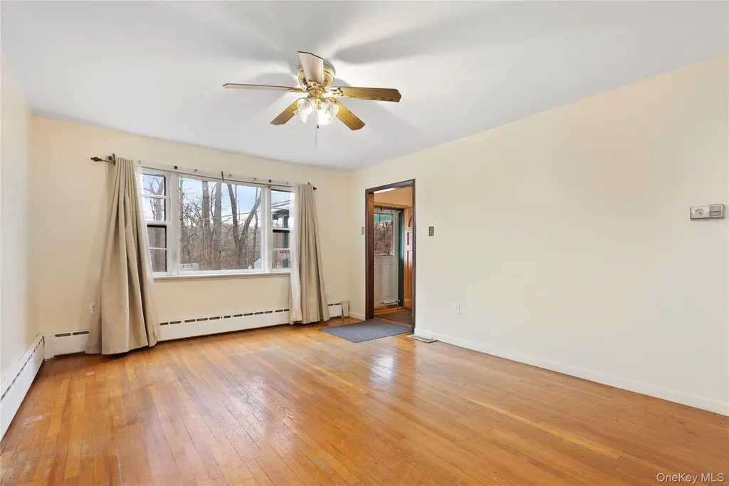 7 Venice Road Patterson NY 12563