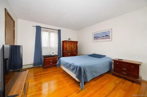 4 Kilmer Road Hyde Park NY 12538