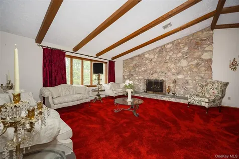 4 Kilmer Road Hyde Park NY 12538