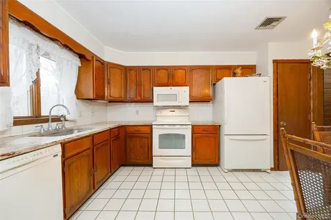 4 Kilmer Road Hyde Park NY 12538