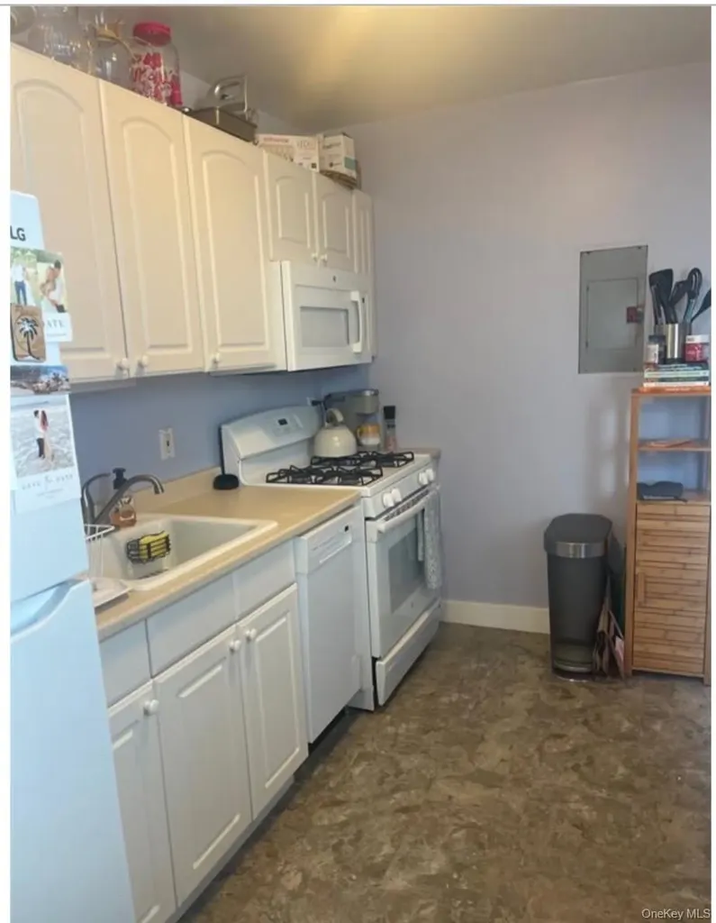 43 Kentucky Long Beach NY 11561