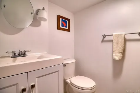 27 Haven Court Nyack NY 10960