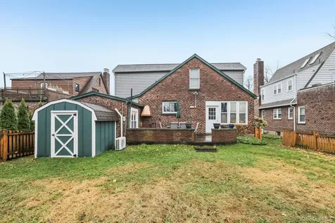 27 Haven Court Nyack NY 10960