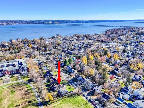 27 Haven Court Nyack NY 10960