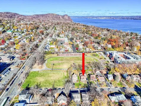 27 Haven Court Nyack NY 10960