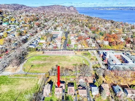 27 Haven Court Nyack NY 10960