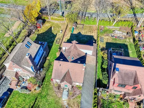 27 Haven Court Nyack NY 10960