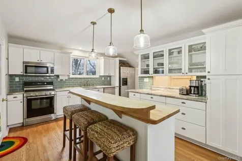 27 Haven Court Nyack NY 10960