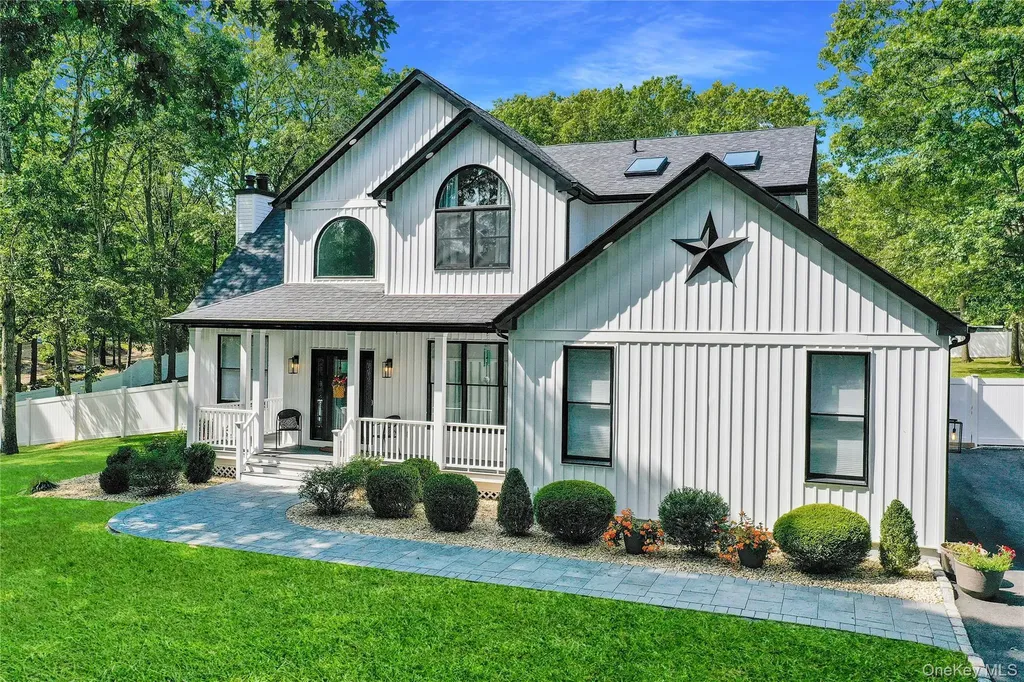 108 Hunter Avenue Miller Place NY 11764