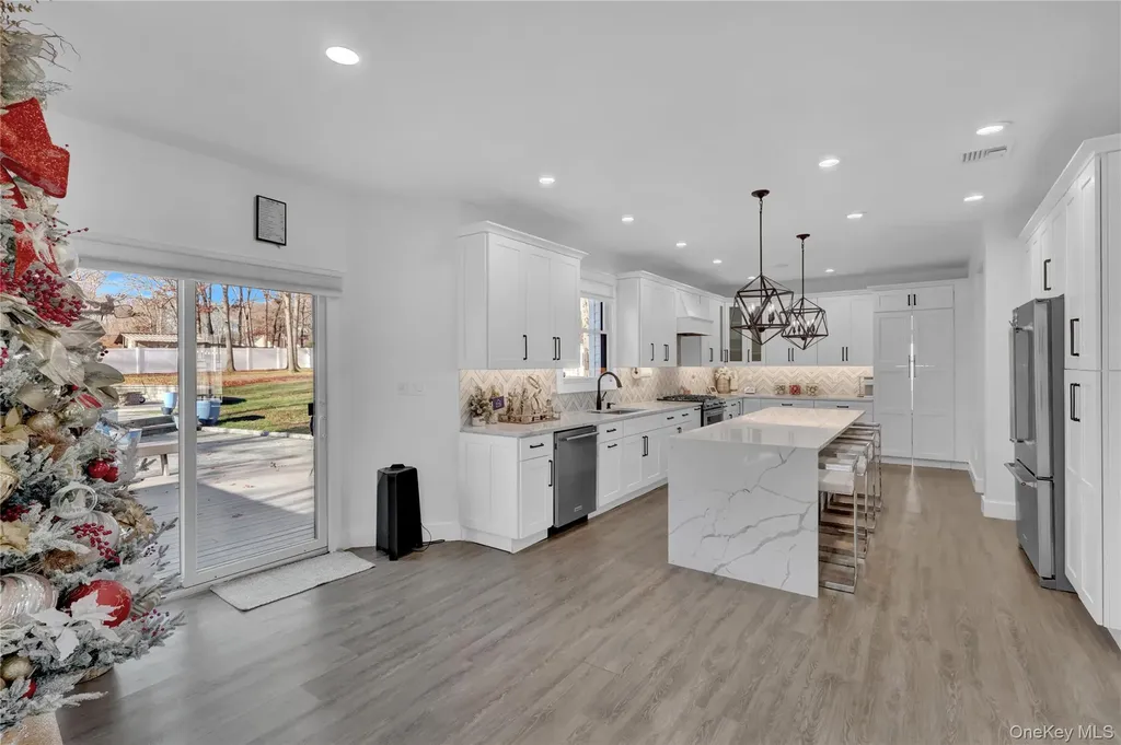 108 Hunter Avenue Miller Place NY 11764