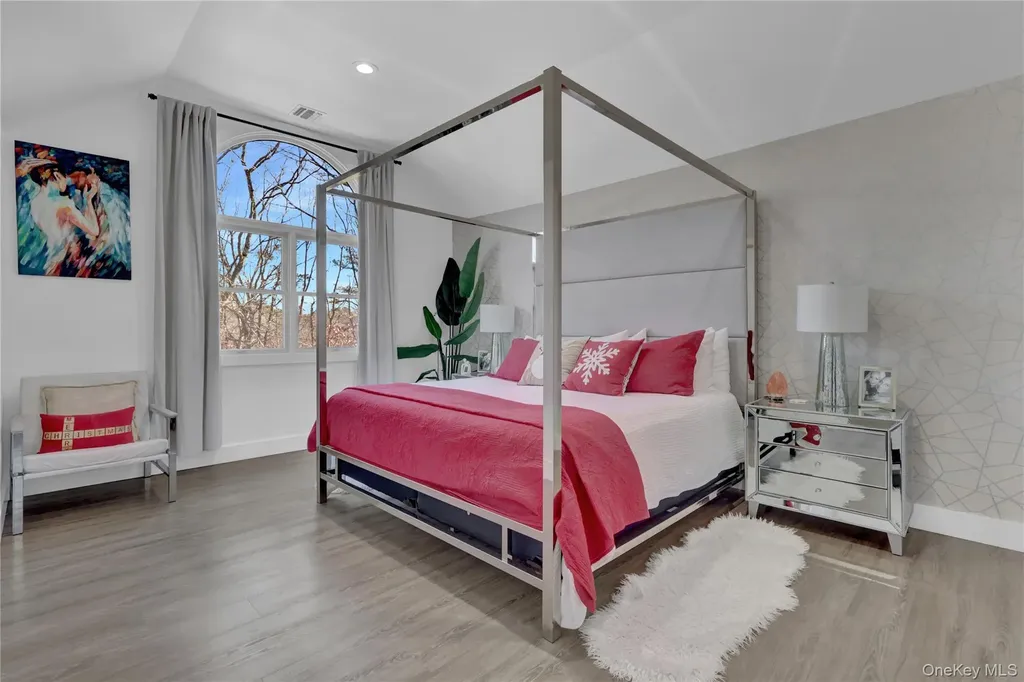 108 Hunter Avenue Miller Place NY 11764