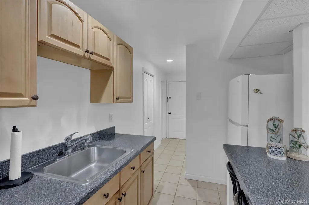 108 Hunter Avenue Miller Place NY 11764