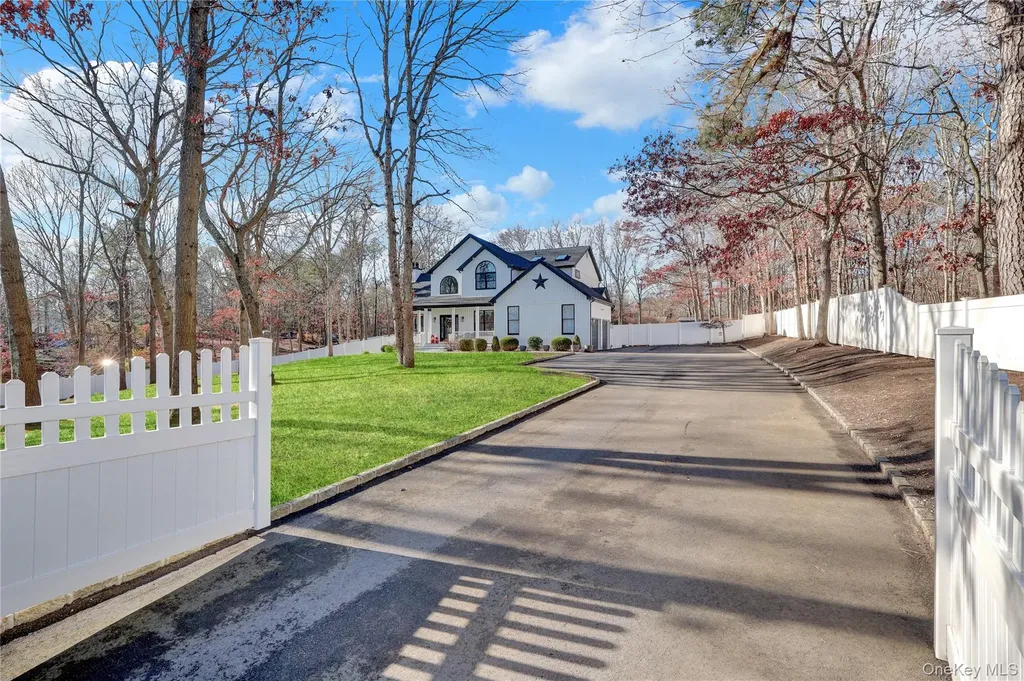 108 Hunter Avenue Miller Place NY 11764