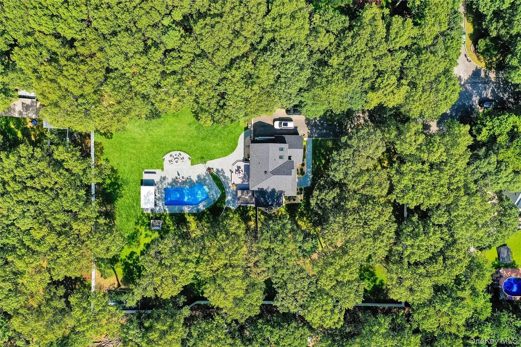 108 Hunter Avenue Miller Place NY 11764