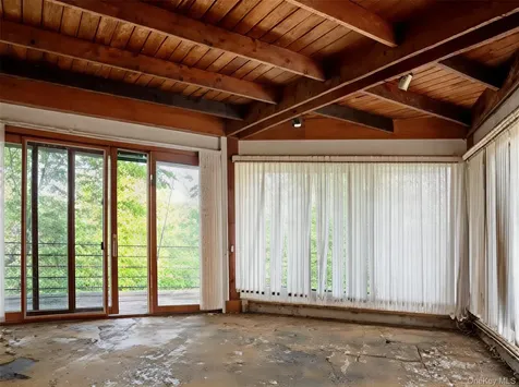 60 Woods Road Tuxedo Park NY 10987