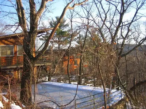 60 Woods Road Tuxedo Park NY 10987