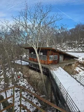 60 Woods Road Tuxedo Park NY 10987