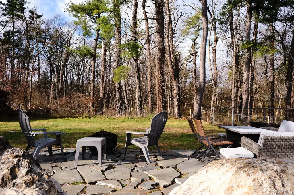 185 Fairview Avenue Kingston NY 12401