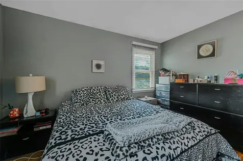 1599 Feureisen Avenue Bohemia NY 11716